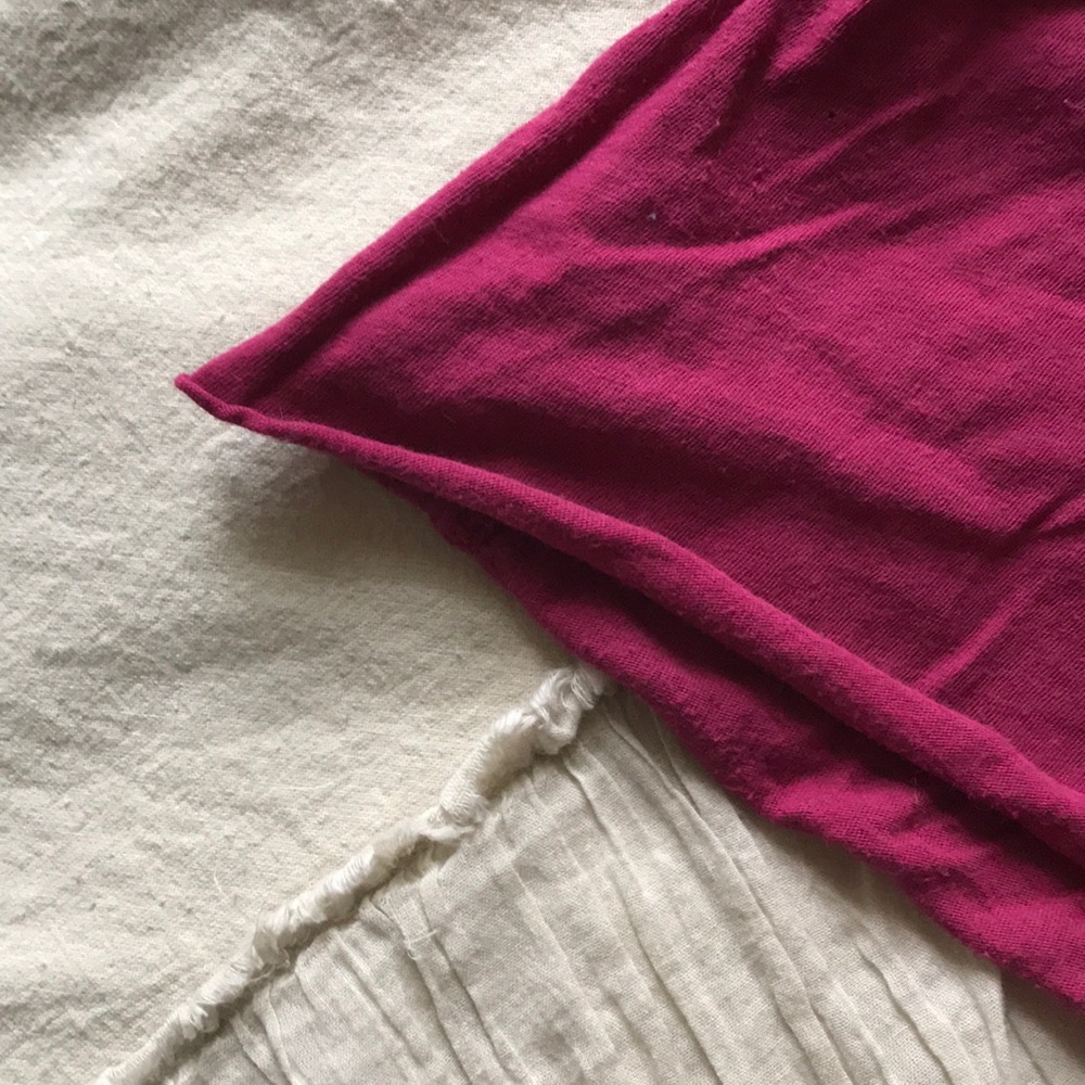 $7 MOVING SALE! Lucky Brand Long Tee - Picture 7 of 8